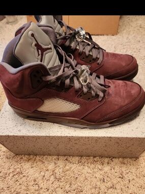 Air Jordan 5 Retro SE 2023 Burgundy, Size 14 - New In Box